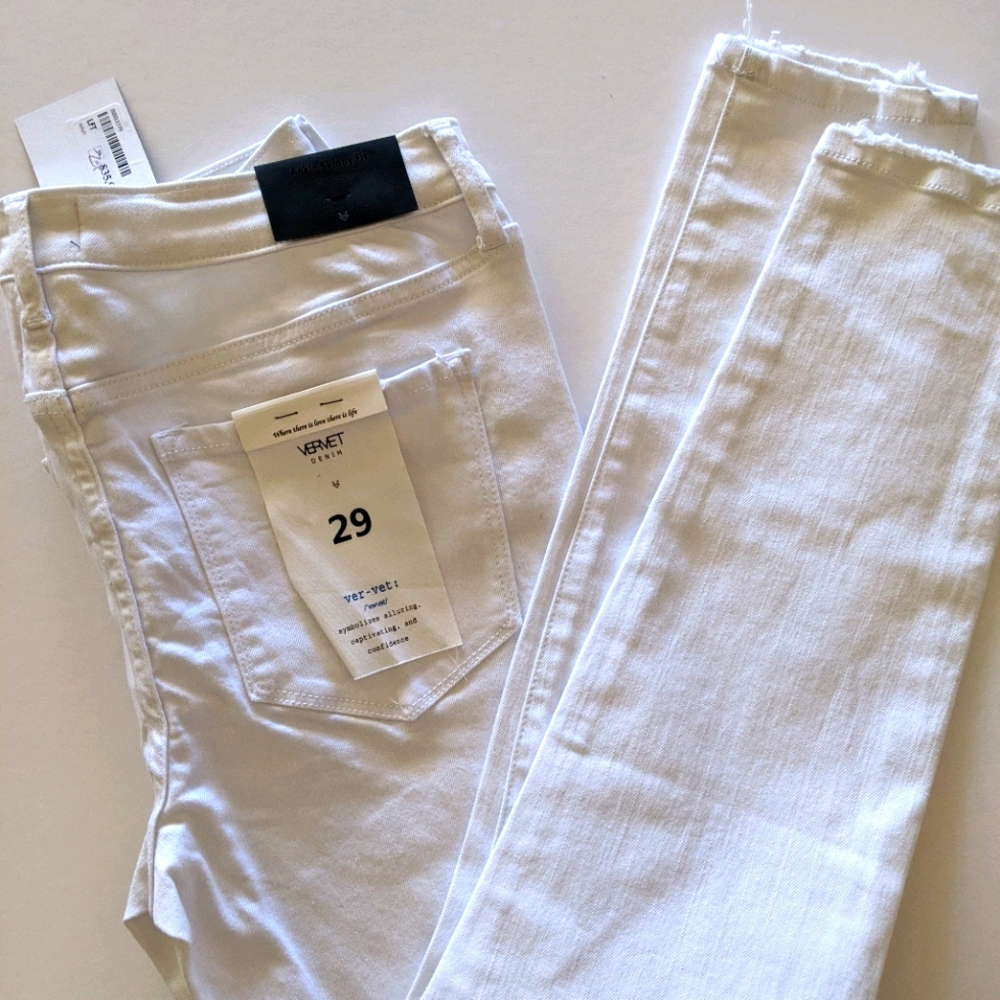 NWT White Ripped Jeans